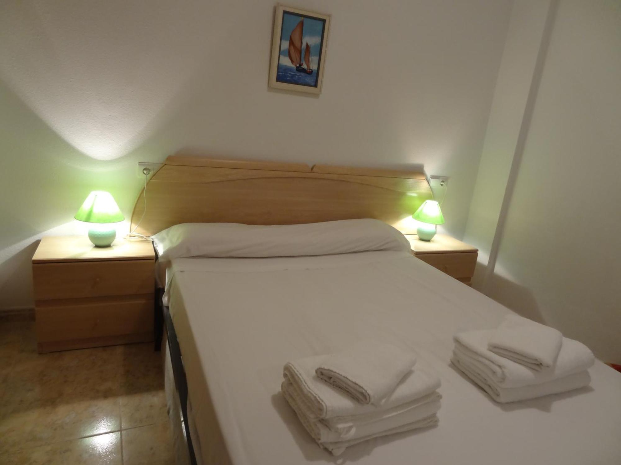 Apartamento Oroblanc Playa La Concha Apartment Оропеса дел Мар Екстериор снимка